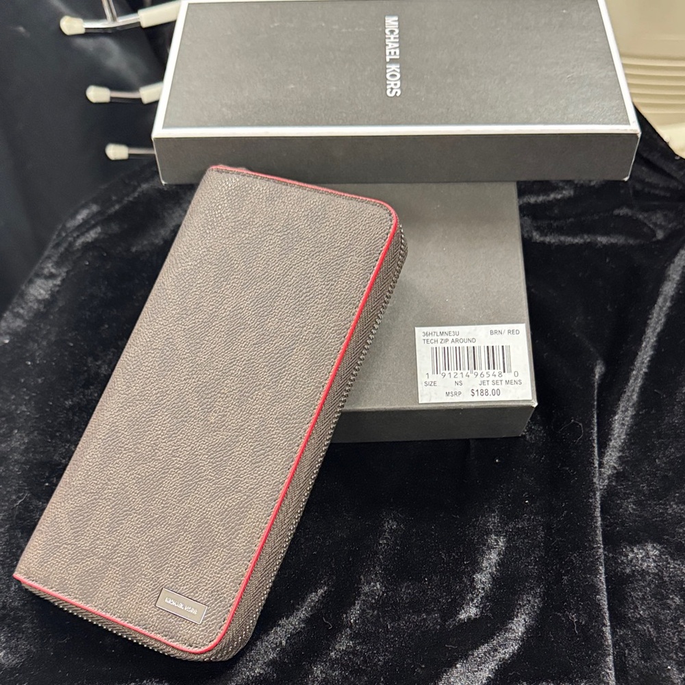 Michael Kors Jet Set Zip Around Chocolate Wallet with Scarlet Trim-NWT